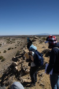 Dar1_sandstone_ridge_Mancos